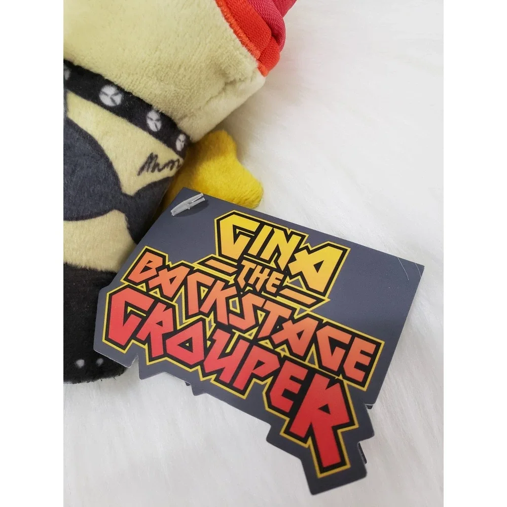 NEW BarkBox Hairy Gina The Backstage Grouper HAIRY METAL